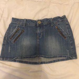 Medium B&G Jean Shorts